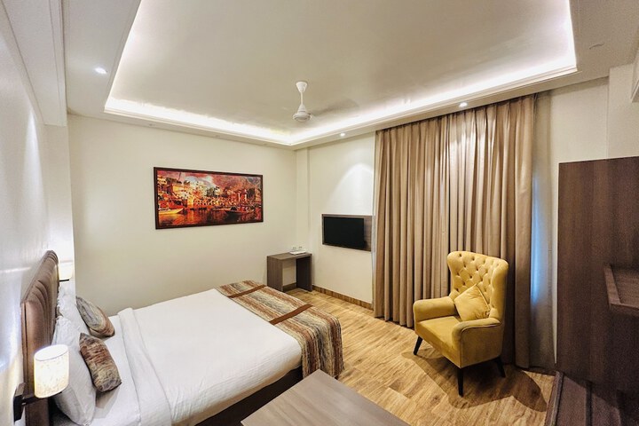 Room 7 of 55