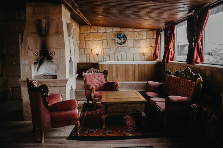 Room 26 of 61