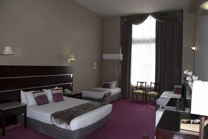 Room 7 of 34