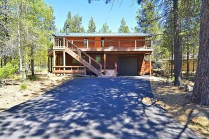 Exterior of Flat Top 4 2 Br home by RedAwning
