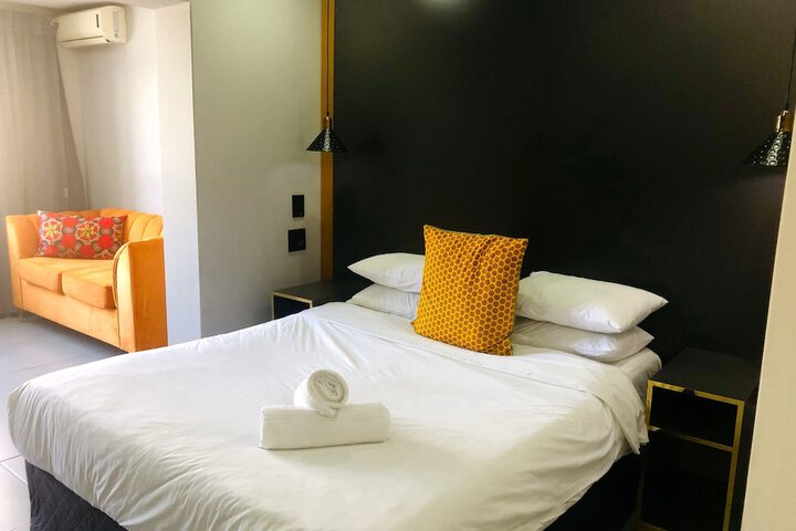 Room 105 of 241