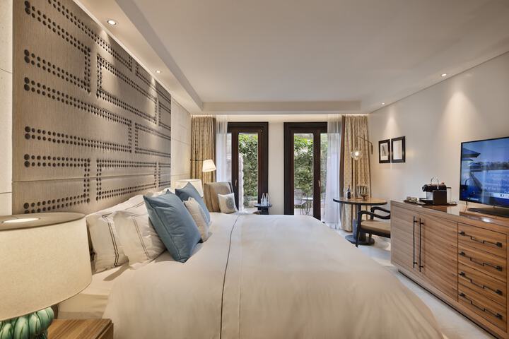 Room 11 of 75