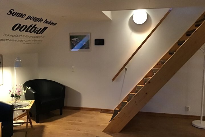 Room 98 of 164