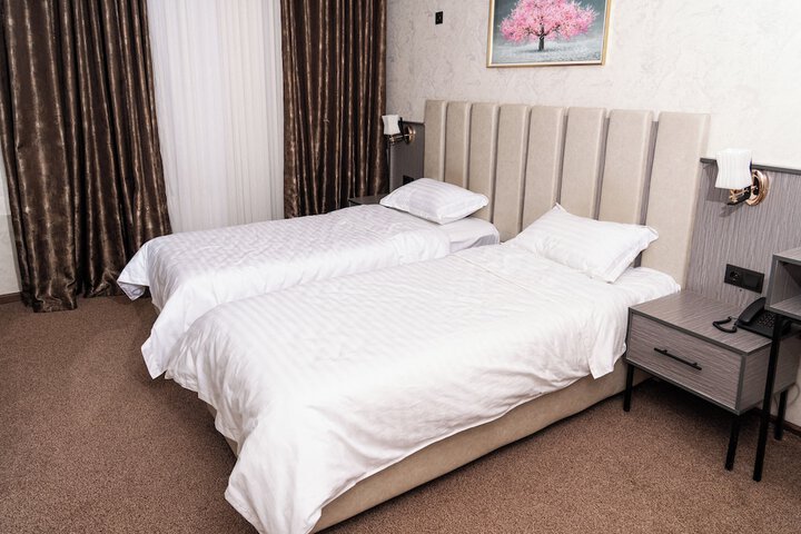 Room 22 of 50