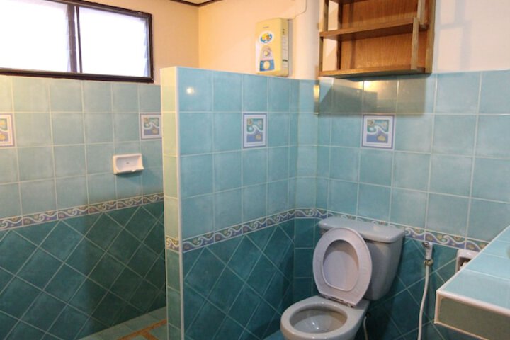 Room 85 of 149