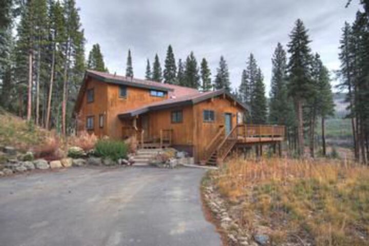 Photo of Black Bear 5 Br Home by RedAwning