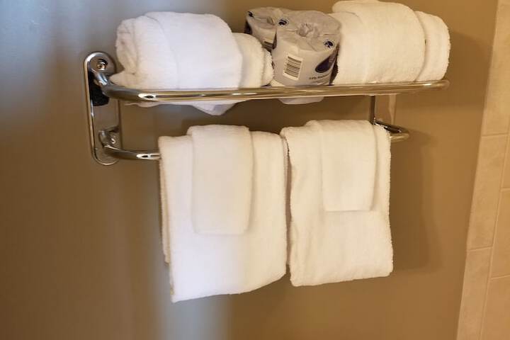 Room 126 of 190