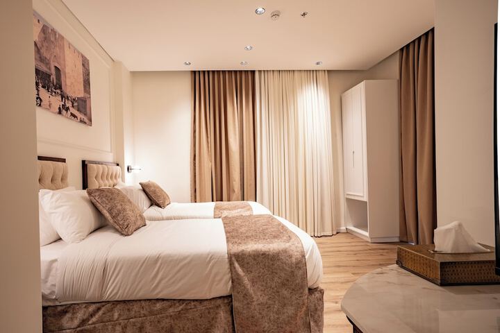 Room 22 of 52