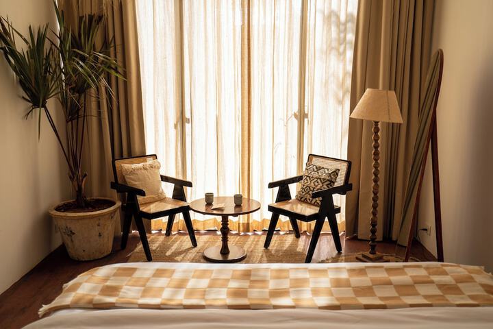 Room 23 of 50