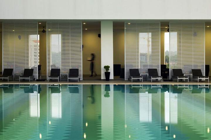 Pool 38 of 93