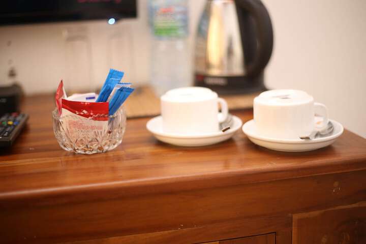 Breakfast/Coffee Service 12 of 32