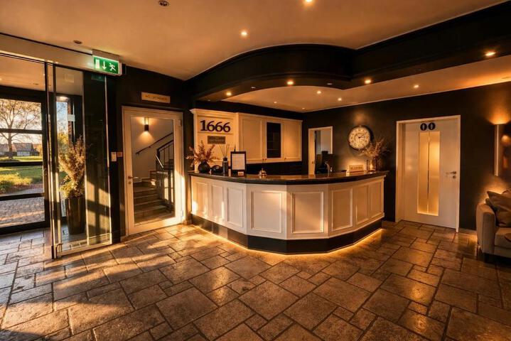 Standard Suite