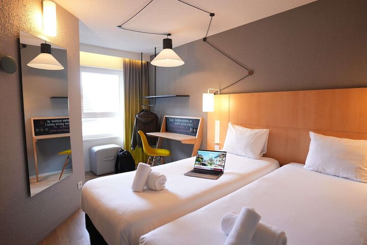 Room 15 of 56