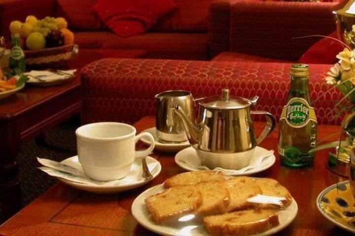 Breakfast/Coffee Service 13 of 15