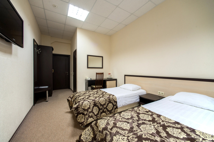 Room 18 of 21