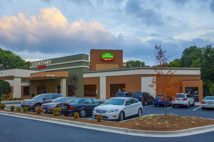 Photo of Holiday Inn-Billy Graham Parkway
