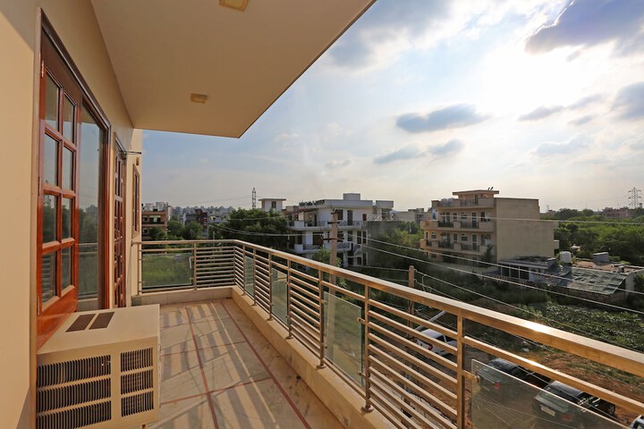 Terrace/Patio 3 of 16