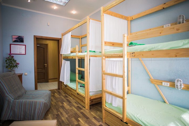 Room 17 of 30