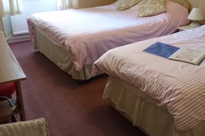 Room 12 of 52