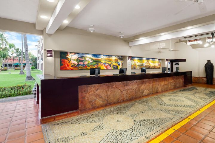 Hotel Interior 3 of 112