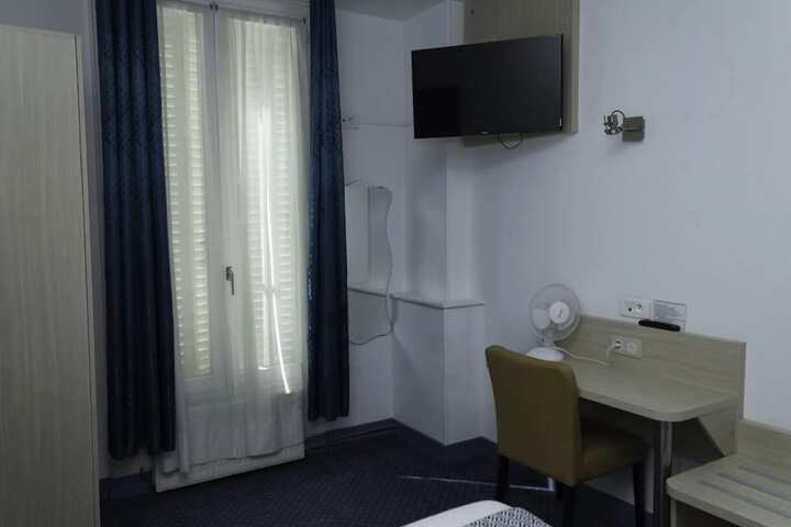 Room 7 of 52