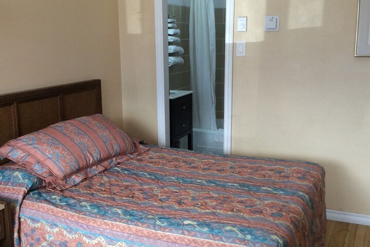 Room 19 of 45