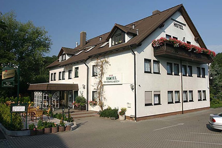 HOTEL AM HOFEGARTEN