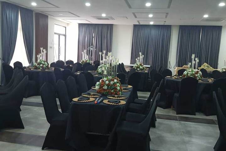 Ballroom/Hall 38 of 46
