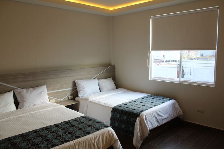 Room 6 of 37