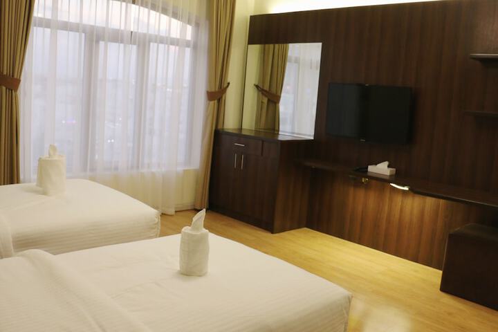 Room 14 of 39
