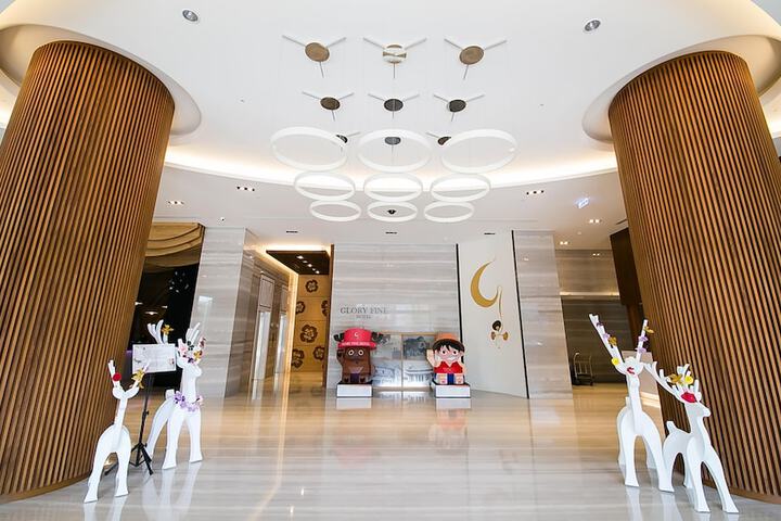 Guest Lobby