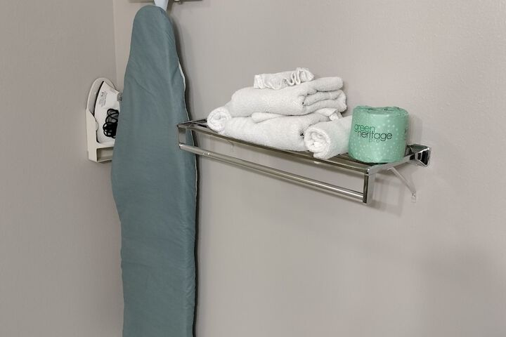 Room 135 of 190