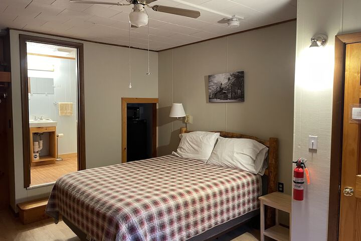 Room 5 of 21