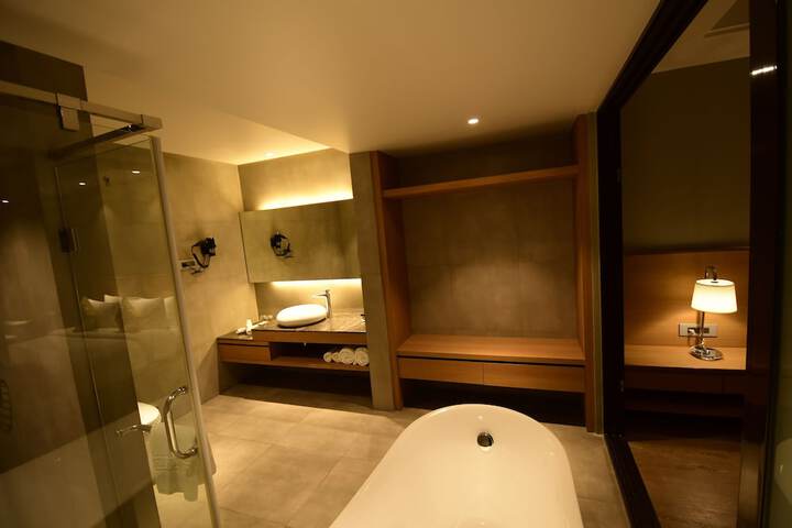 Room 19 of 41