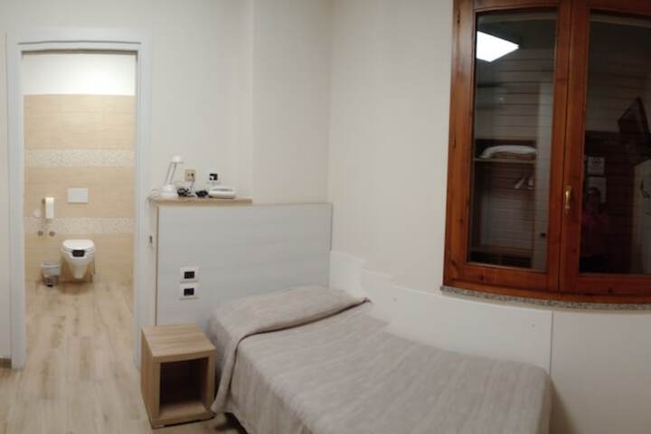 Room 31 of 57