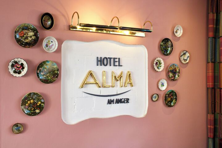 Hotel Interior 8 of 135