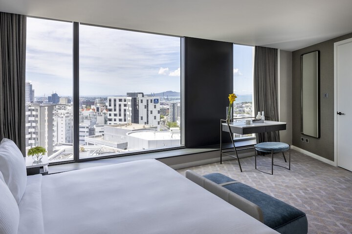 Room 32 of 129