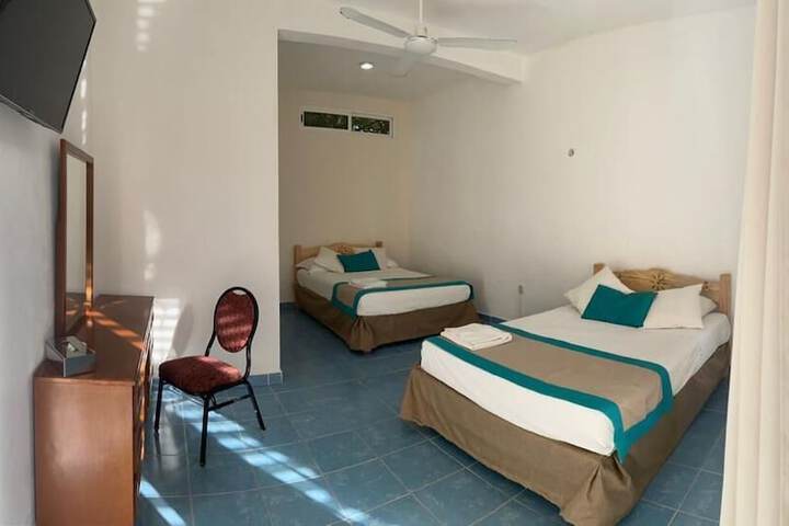 Room 5 of 17