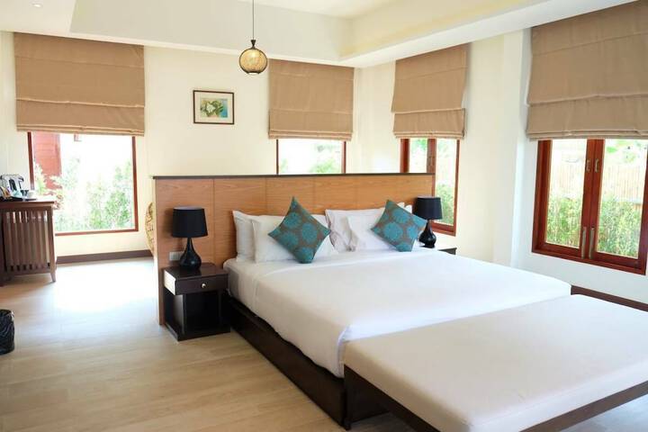 Room 8 of 62