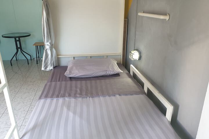 Room 19 of 43