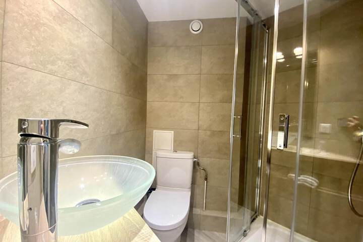 Clean Restrooms