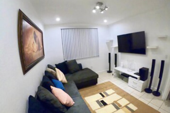 Photo of 4BR 3BA Homestead Townhome by ASVR-1490