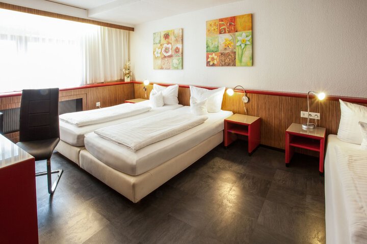 Room 12 of 57
