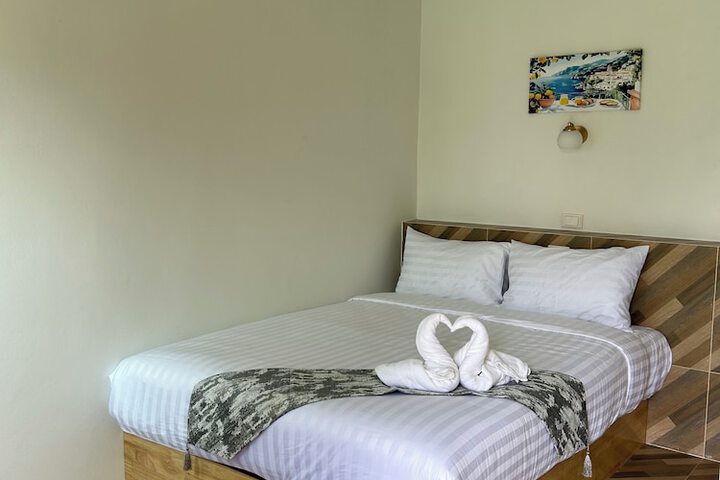 Room 5 of 30