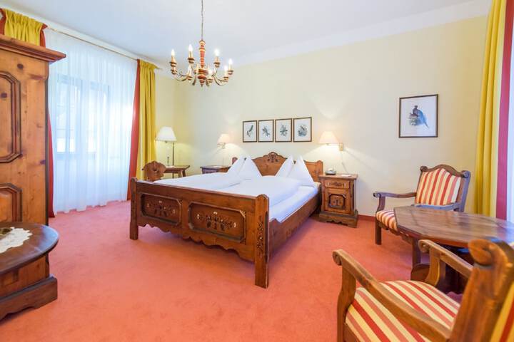 Room 5 of 29
