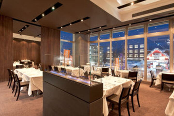 Dining 71 of 75