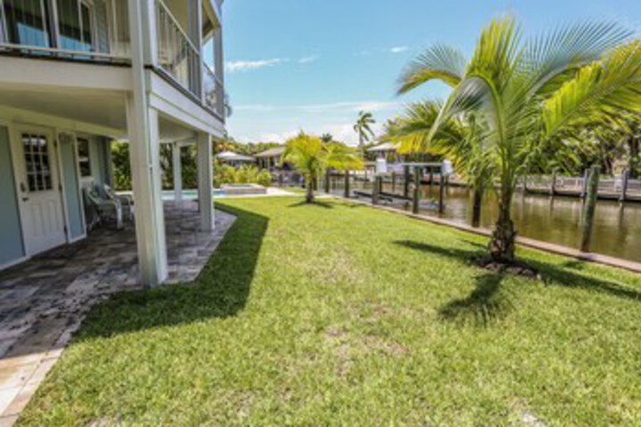 Property Grounds 20 of 26