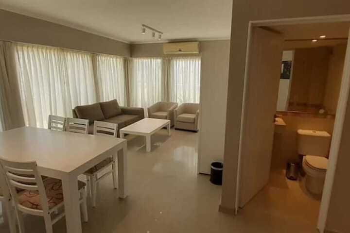 Room 10 of 43