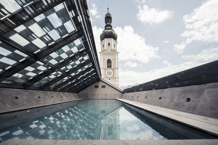 Pool 29 of 56