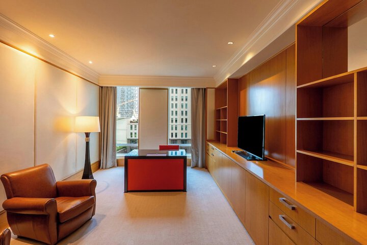 Room 29 of 127